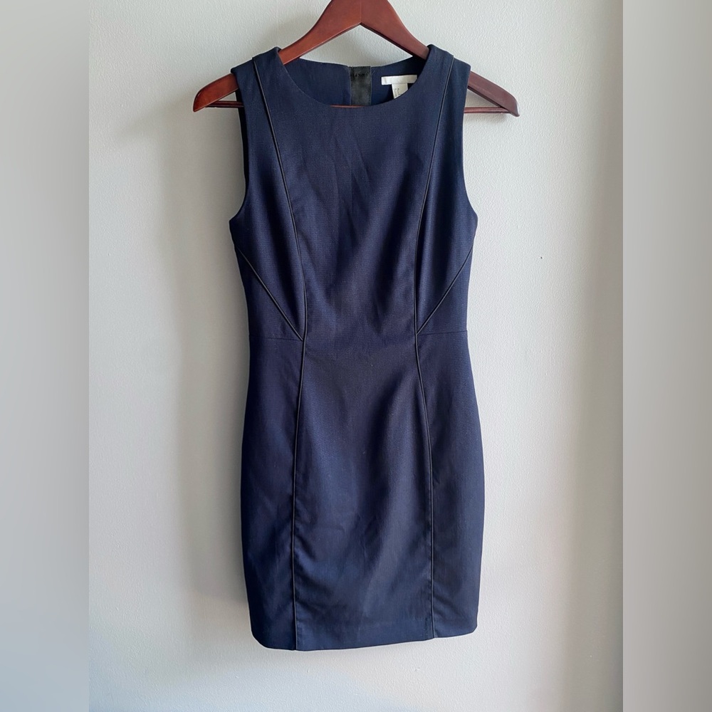 H&M Sleeveless Fitted Mini Dress - Navy